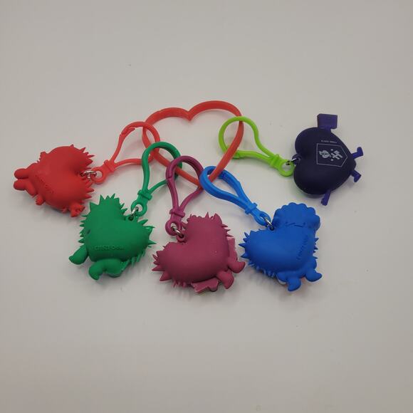 2023 Kids Heart Challenge 5 Keychains Lot Wristband American Heart Association - Picture 5 of 7